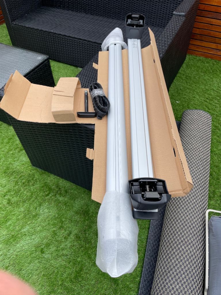 Audi roof bars