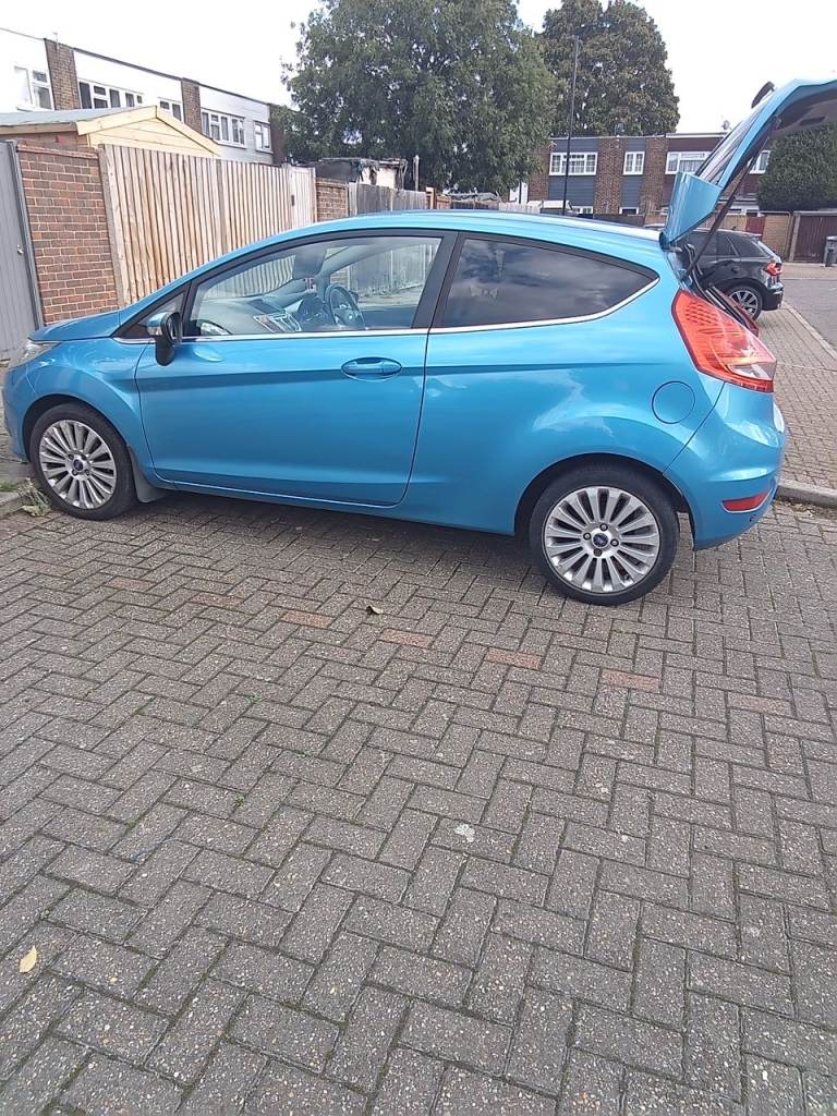 Ford, FIESTA, Hatchback, 2009, Manual, 1388 (cc), 3 doors