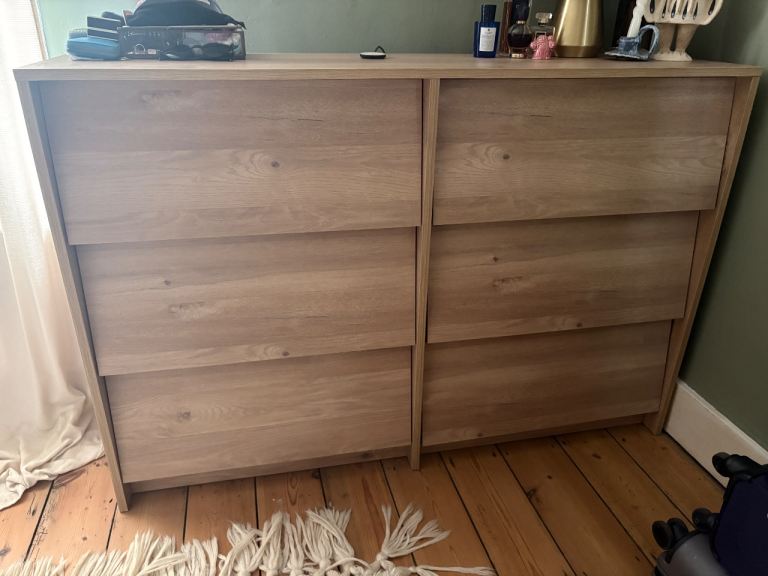 Wooden Chest of Drawers - Good Condition
