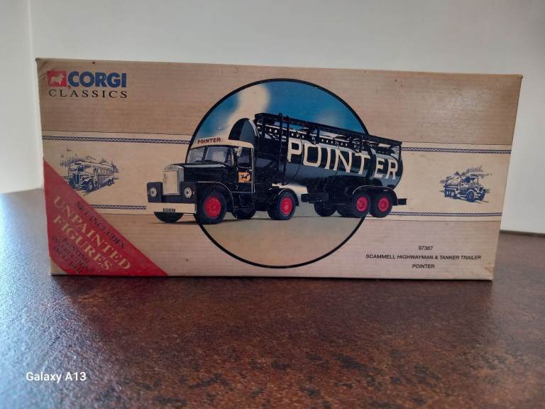 Corgi classics scammell highwayman and tanker