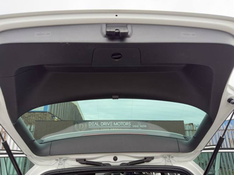 2017 Volkswagen Golf 2.0 TDI BlueMotion Tech GTD Hatchback 5dr Diesel Manual Euro 6 (s/s) (184 p ...