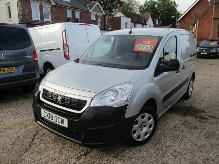 2018 Peugeot Partner 850 1.6 BlueHDi 100 Professional Van [non SS] PANEL VAN Diesel Manual