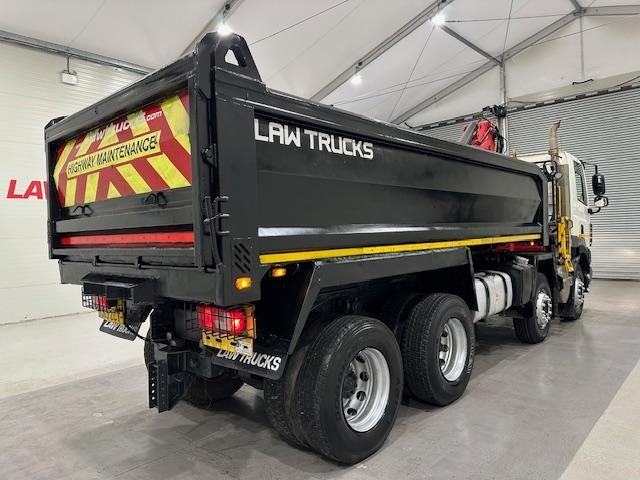 DAF TRUCKS CF85 360 8x4 Day Cab Steel Tipper Grab