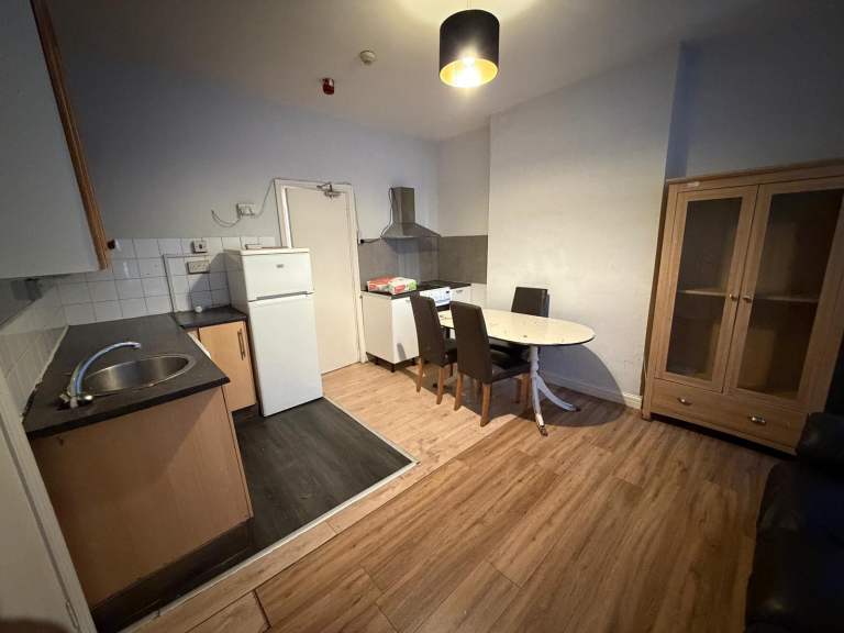 2 Bedroom Furnished Ground Floor Flat – Newport NP19 0DL