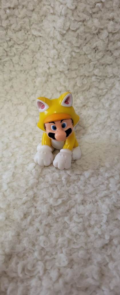Super Mario Cat Mario Figure