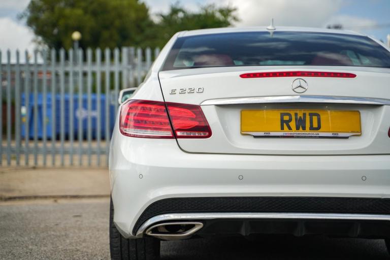 2014 Mercedes-Benz E Class 2.1 E220 CDI AMG Sport G-Tronic+ Euro 5 (s/s) 2dr COUPE Diesel Automatic