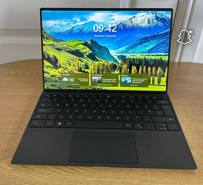 DELL DESKTOP XPS 13 9310 i7 11 GENERATION  16 GB RAM 1TB SSD
