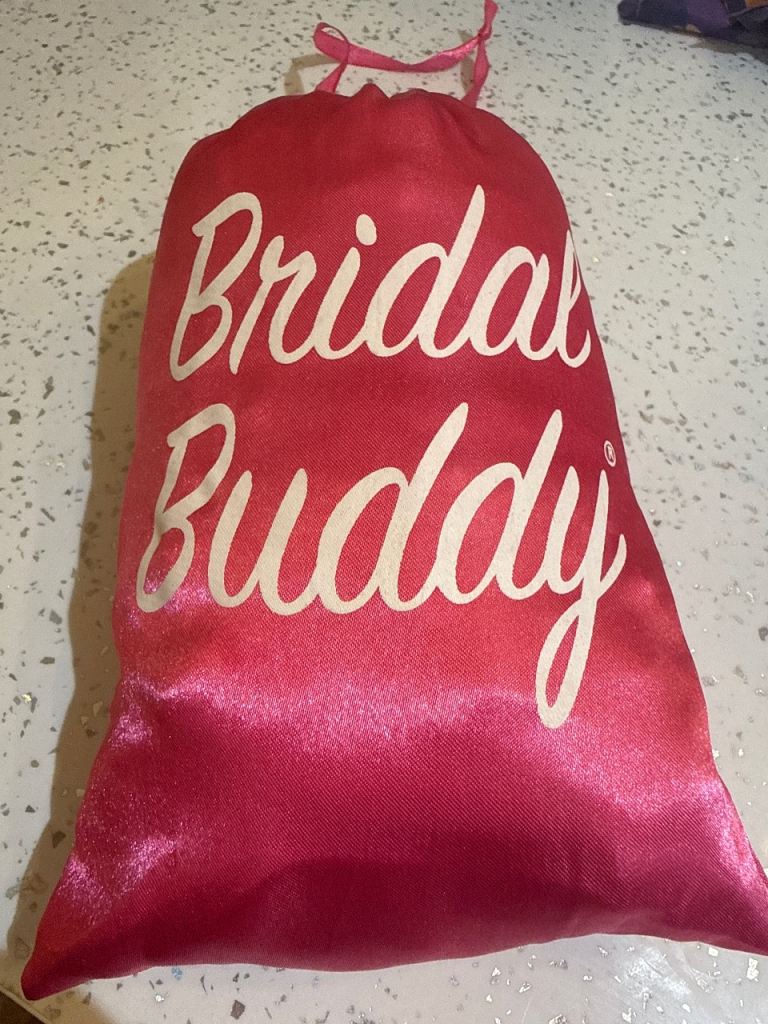 Bridal Buddy Wedding Dress Support Bag – Red