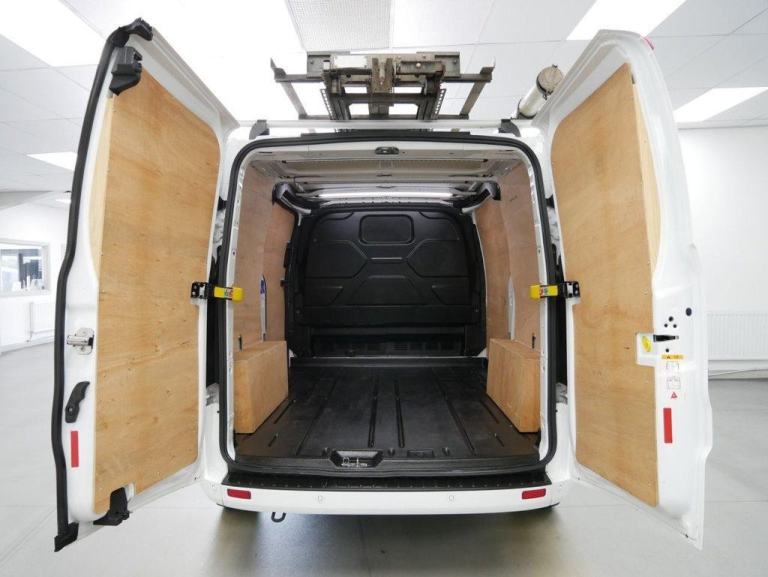 2023 FORD TRANSIT CUSTOM 280 2.0 EBL 130 BHP SWB LIMITED AUTOMATIC ( ROOF RACK )