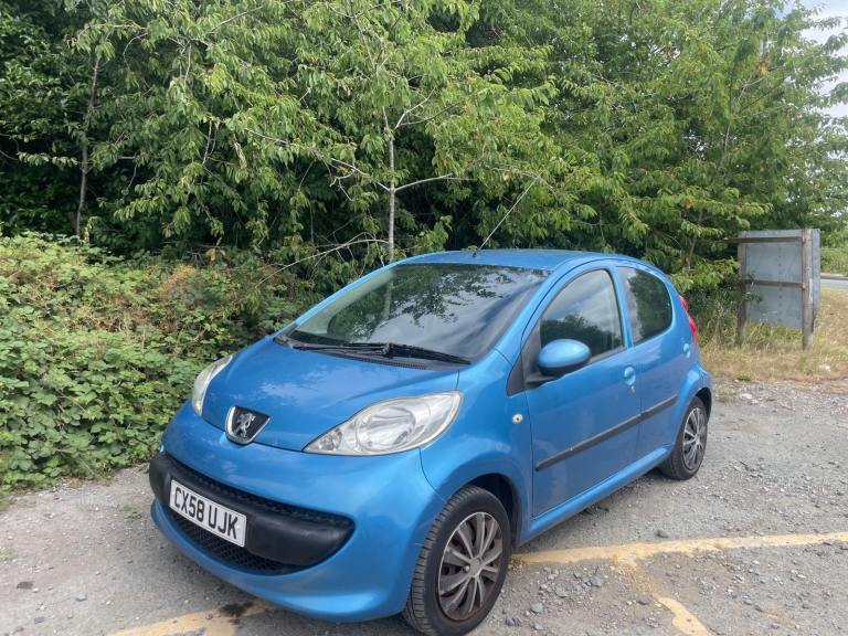 PEUGEOT 107 1.0 URBAN PETROL 58 REG 5 DOOR MOT OCTOBER 26TH 2026 TAX £20 LOW INSURANCE 