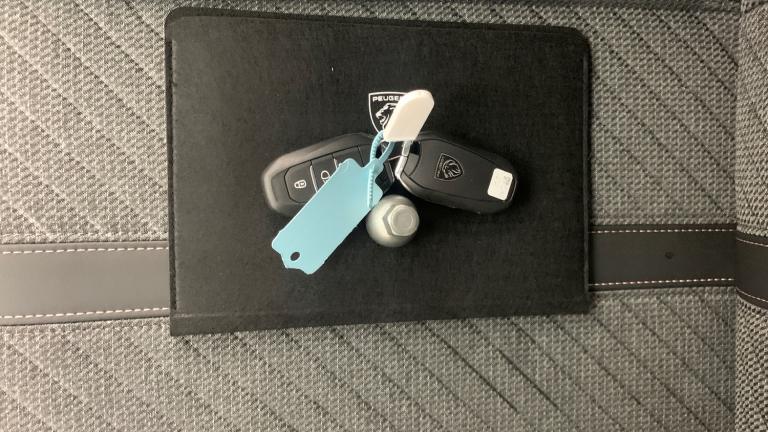 2025 Peugeot 208 1.2 Hybrid 100 Allure 5dr e-DSC6 HATCHBACK PETROL Automatic