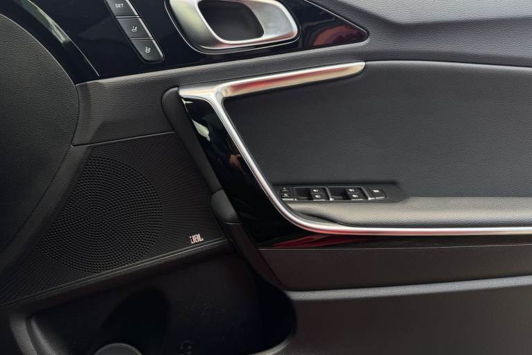 2019 Kia Ceed 1.4T GDi ISG First Edition 5dr DCT Hatchback PETROL Automatic