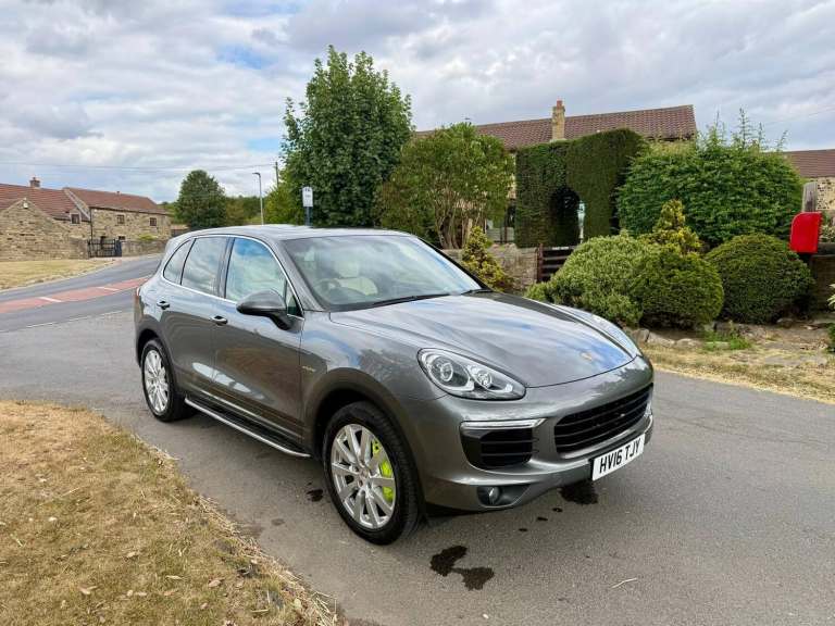 2016 Porsche Cayenne S E-Hybrid 5dr Tiptronic S ESTATE Petrol Parallel Phev Automatic
