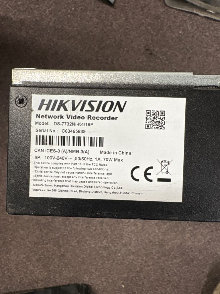 Hikvision DS-7732NI-K4/16P NVR 8TB