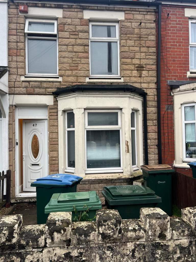3 bed House Rental CV6 
