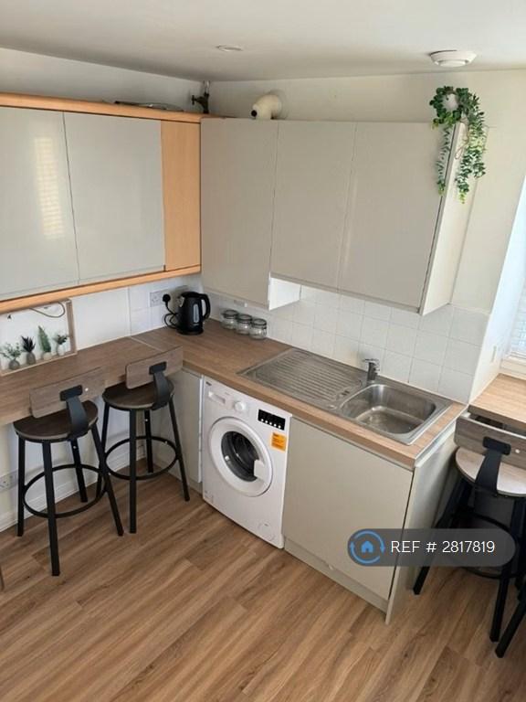 3 bedroom flat in Cockenzie, Prestonpans, EH32 (3 bed) (#2817819)