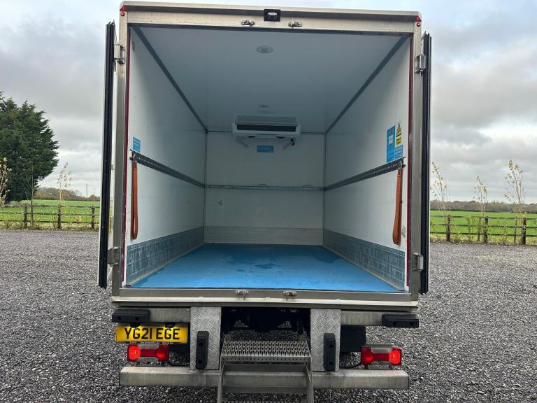 2021 Iveco Daily 72-180 HI MATIC REFRIGERATED BOX VAN 