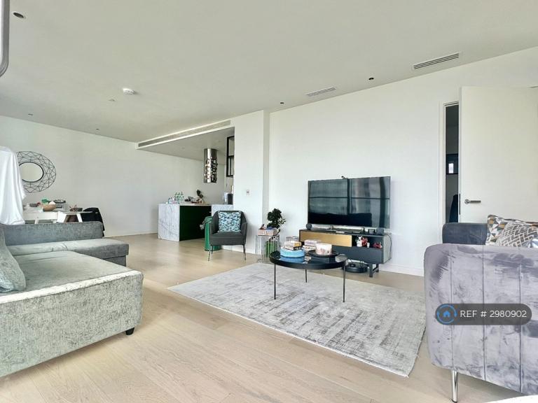 2 bedroom flat in Bagshaw Building, London, E14 (2 bed) (#2980902)