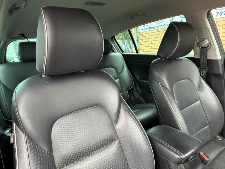 ** GREAT SPEC ** 2016 Kia Sportage 1.7 CRDi ISG 3 5 dr 2WD Estate ** £35 TAX **