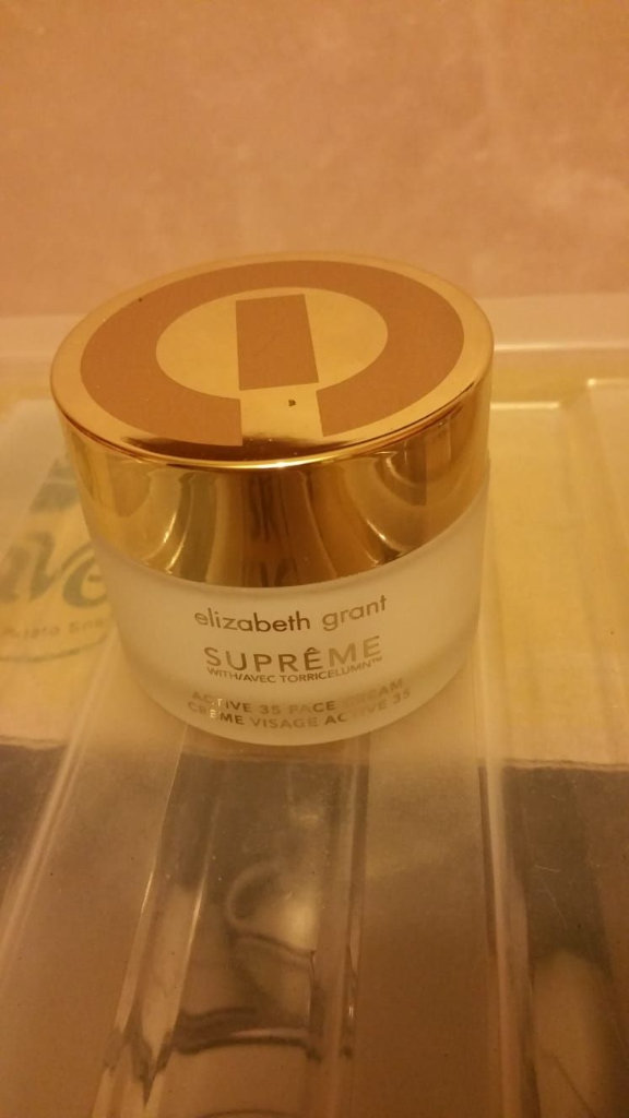 image for Brand new Elizabeth Grant supreme cell vitality face cream