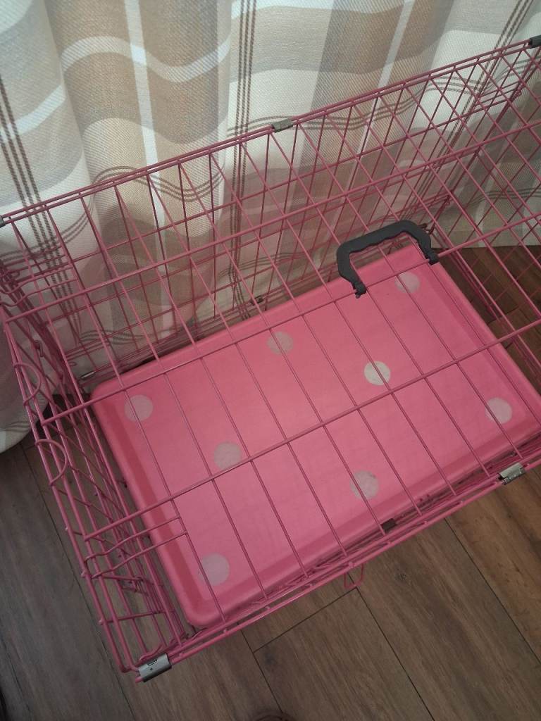Pink dog crate 