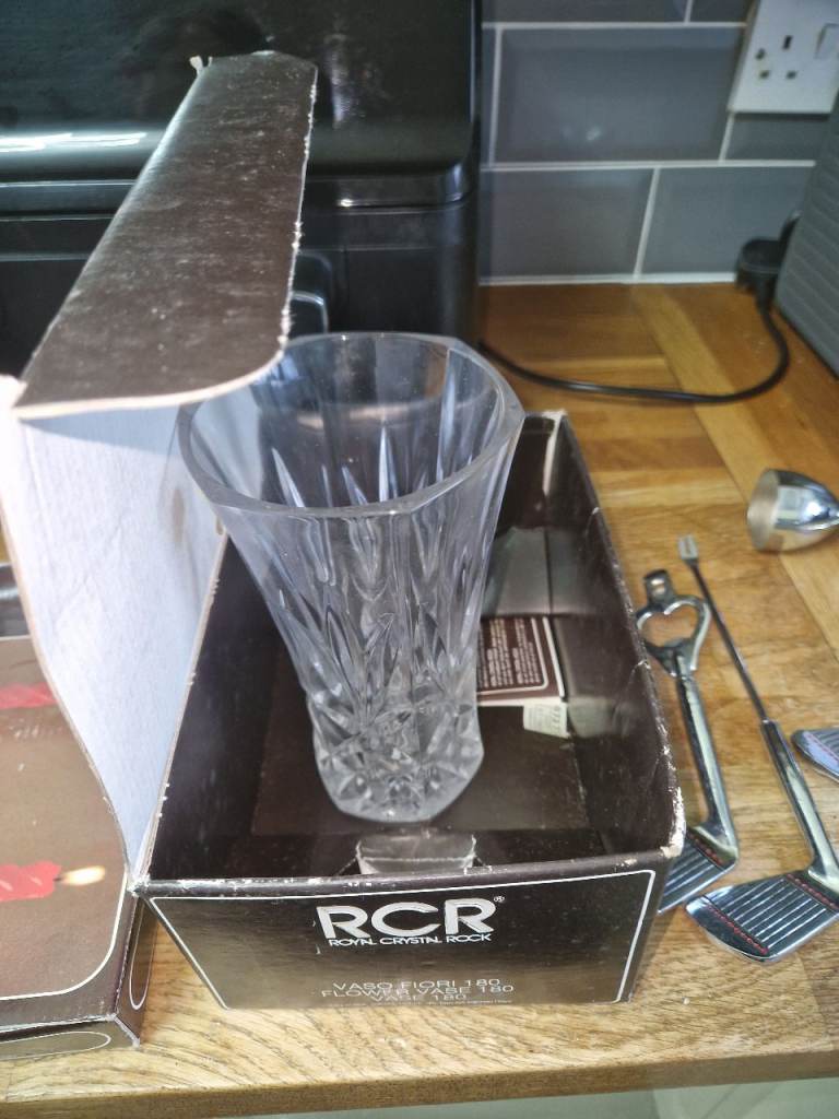 Assortment of crystal 