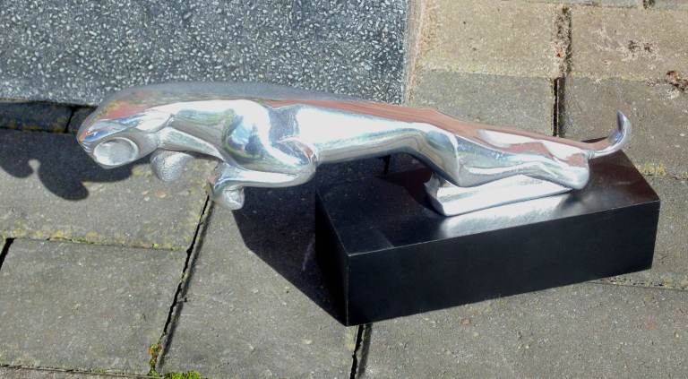 (1484) jaguar car mascot statue ornament (Pick up or post, Dy4 area)