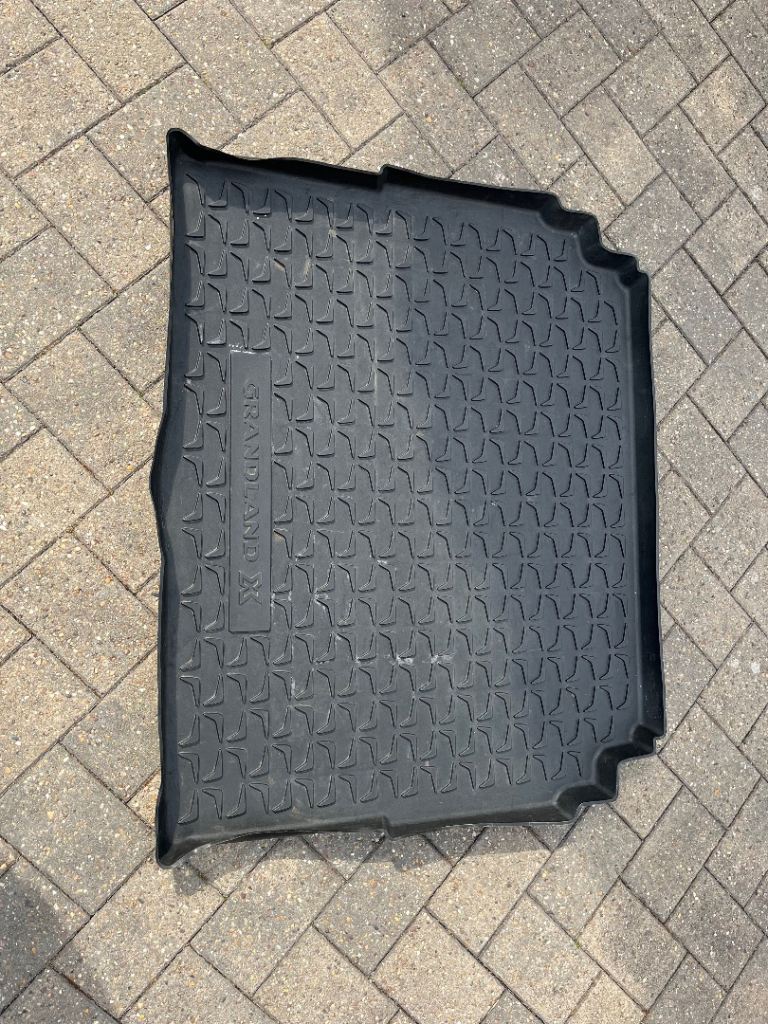 Grandland X Series 1 boot liner 