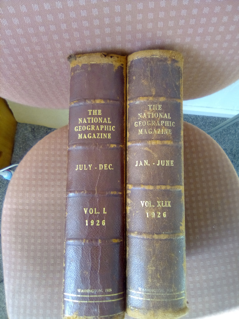 National Geographic  vintage.