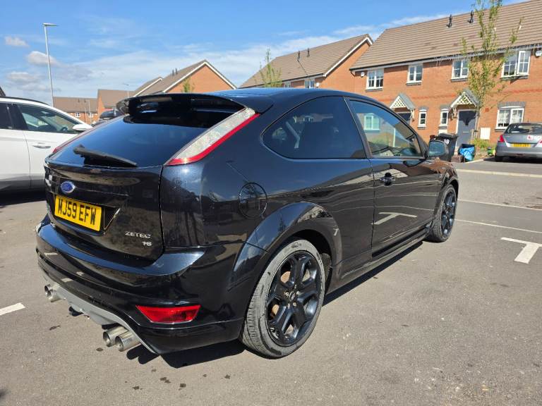 Ford, FOCUS, Hatchback, 2009, Manual, 1798 (cc), 3 doors