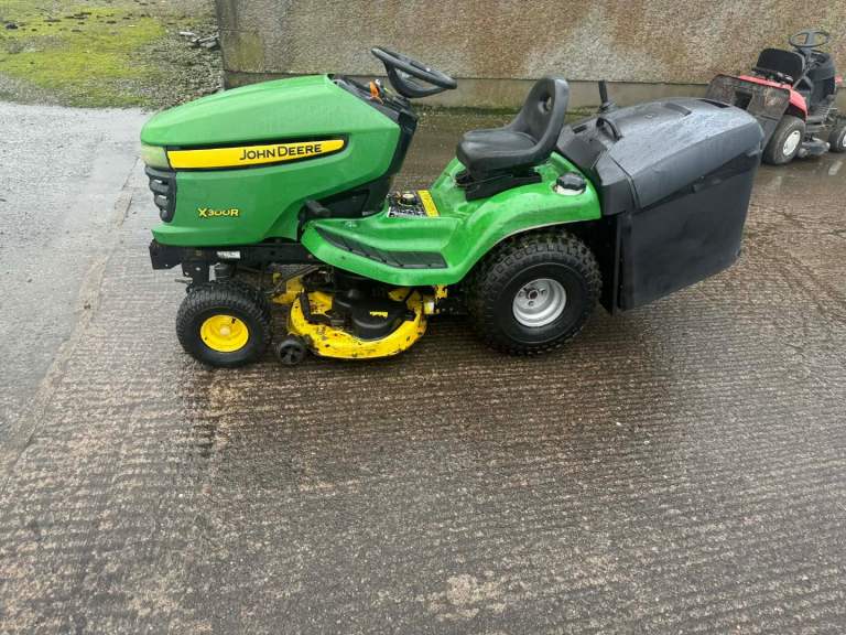 Johndeere 18hp automatic, twin engine