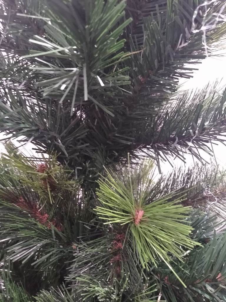 B&Q 6'6"Green Christmas tree with coloured lights (other decorations not included)