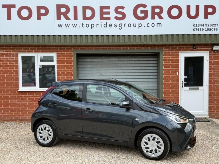 2019 Toyota AYGO 1.0 VVT-i x-play Euro 6 5dr HATCHBACK Petrol Manual