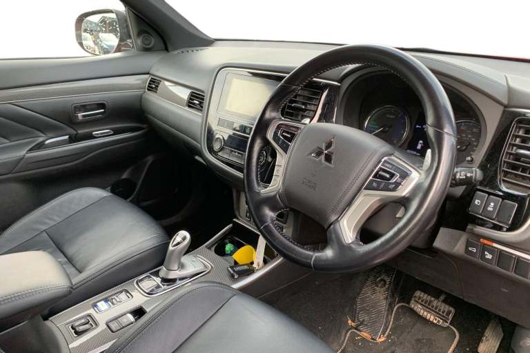 2019 Mitsubishi Outlander 2.4 PHEV 4h 5dr Auto SUV PETROL/ELECTRIC Automatic