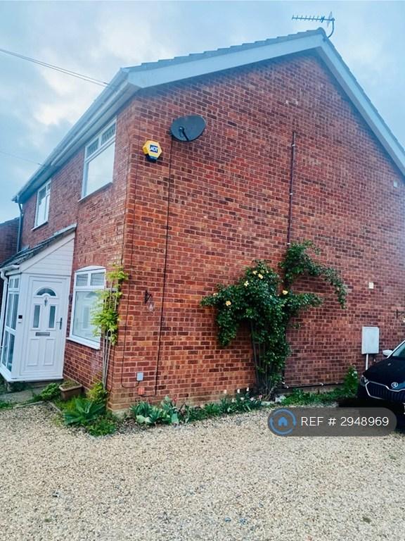 1 bedroom in Central Crescent, Norwich, NR9 (#2948969)