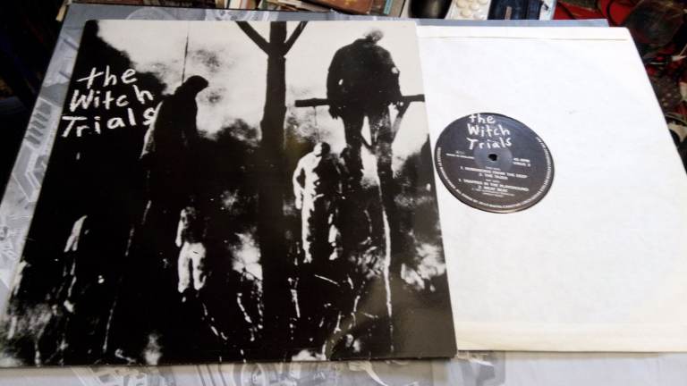 THE WITCH TRIALS  VIRUS 3 VINYL 12 INCH  1991 AND GLOSSY SLEEVE EX