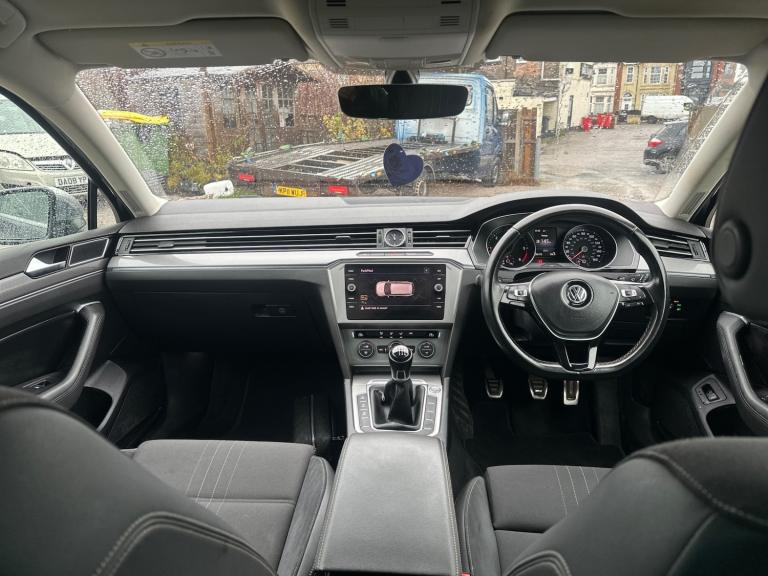 2017 Volkswagen Passat 2.0 TDI 4MOTION 5dr ESTATE Diesel Manual