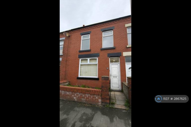 3 bedroom house in Froom St, Chorley, PR6 (3 bed) (#2867625)