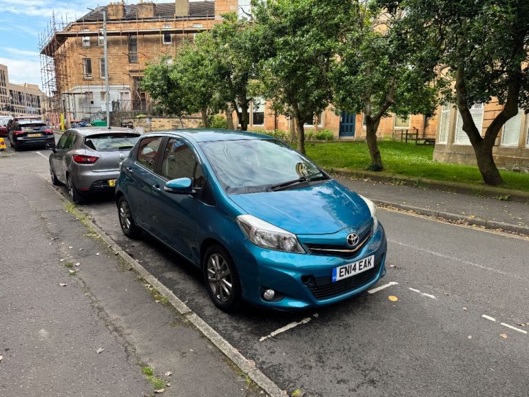 Toyota, YARIS, Hatchback, 2014, Manual, 1329 (cc), 5 doors