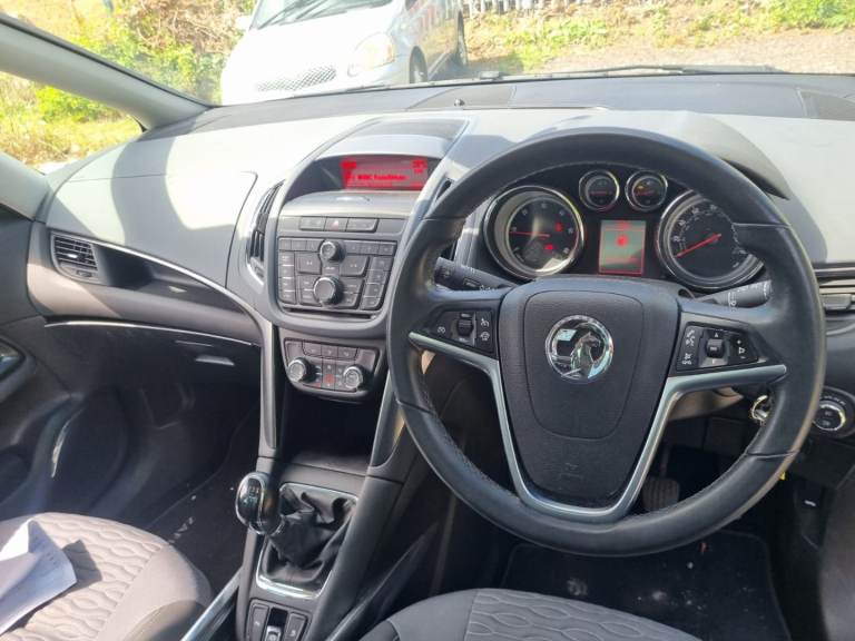Vauxhall, ZAFIRA, MPV, 2013, Manual, 1956 (cc), 5 doors