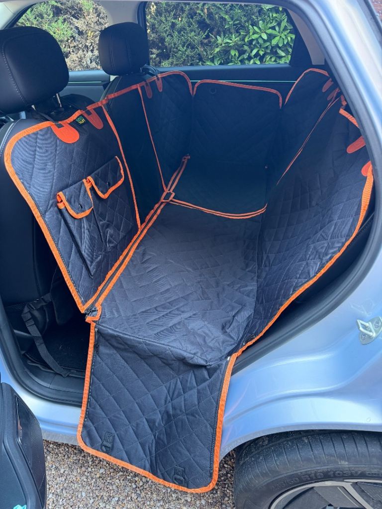 SafeBuy Quilted Car Boot Cover with Side Flaps, Large Dog, Polyester
