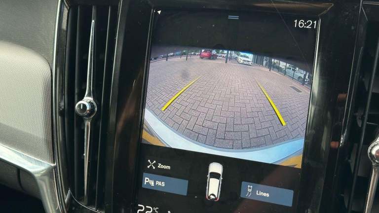 2020 Volvo V90 2.0 D4 R-Design Plus Auto Euro 6 (s/s) 5dr ESTATE Diesel Automatic