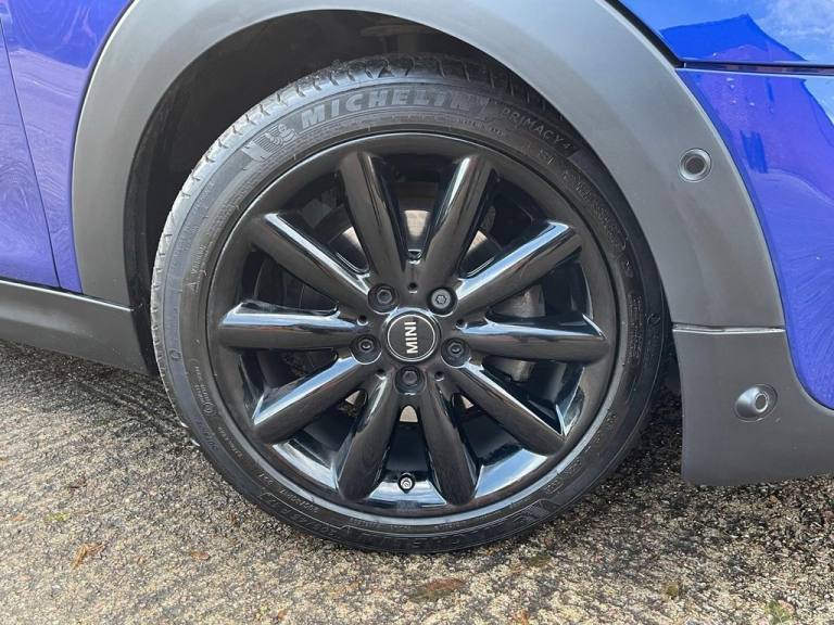 2018 MINI Convertible 1.5 Cooper Classic Convertible 2dr Petrol Steptronic Euro 6 (s/s) (136 ps) ...