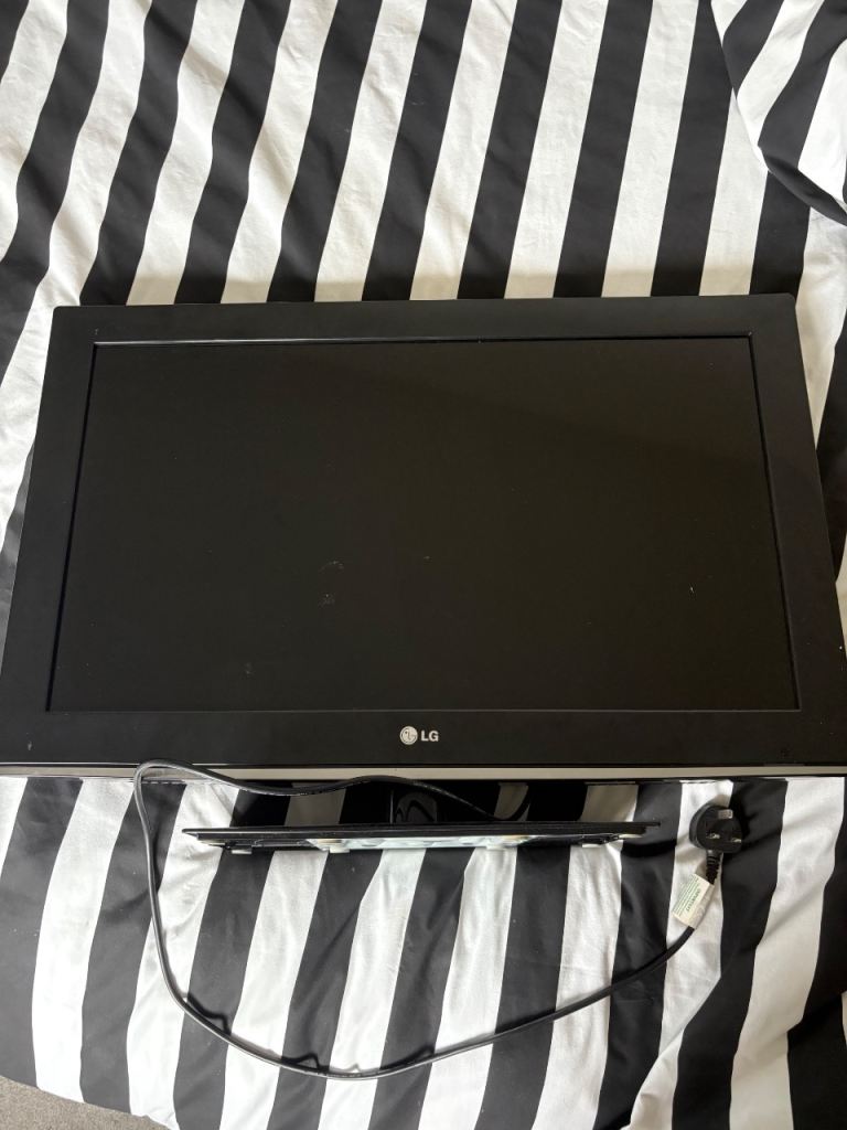 LG TV- working