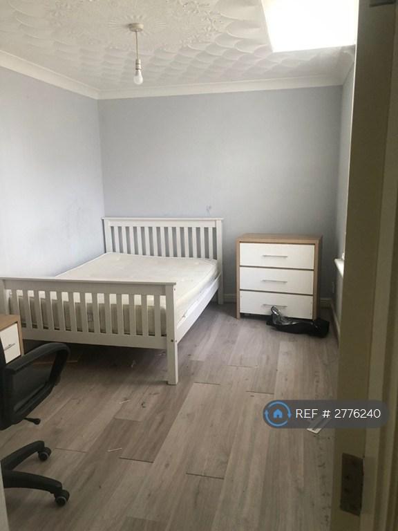 1 bedroom flat in Uttoxeter New Road, Derby, DE22 (1 bed) (#2776240)