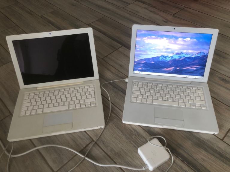 Apple MacBook x2