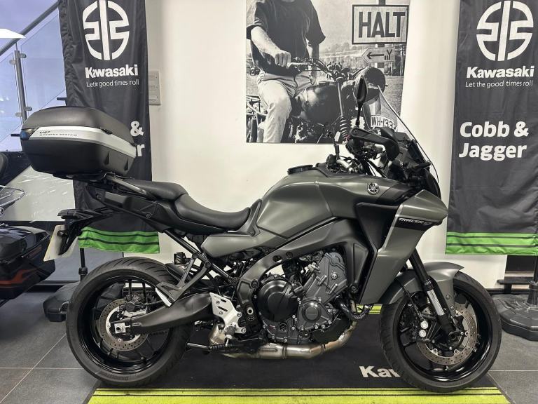 YAMAHA TRACER 9-TOP BOX-SERVICE HISTORY-QUICK SHIFTER