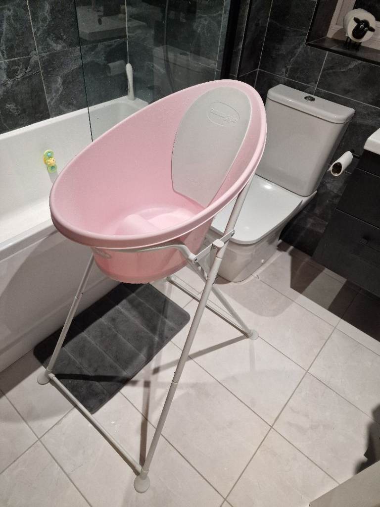 image for Baby bath tub with stand 