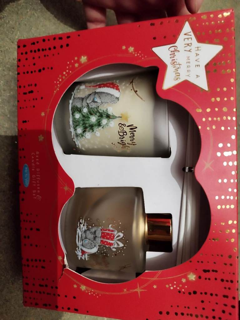 Christmas decorations, candles and craft kits any item £10