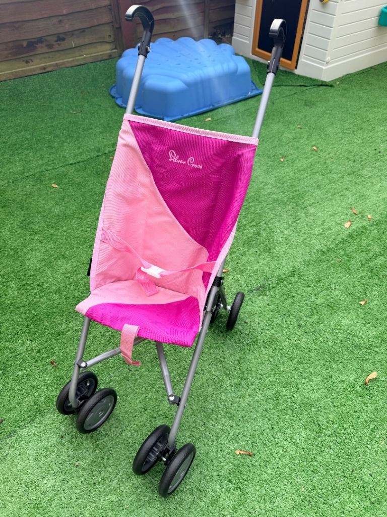 Dolls Pushchair 
